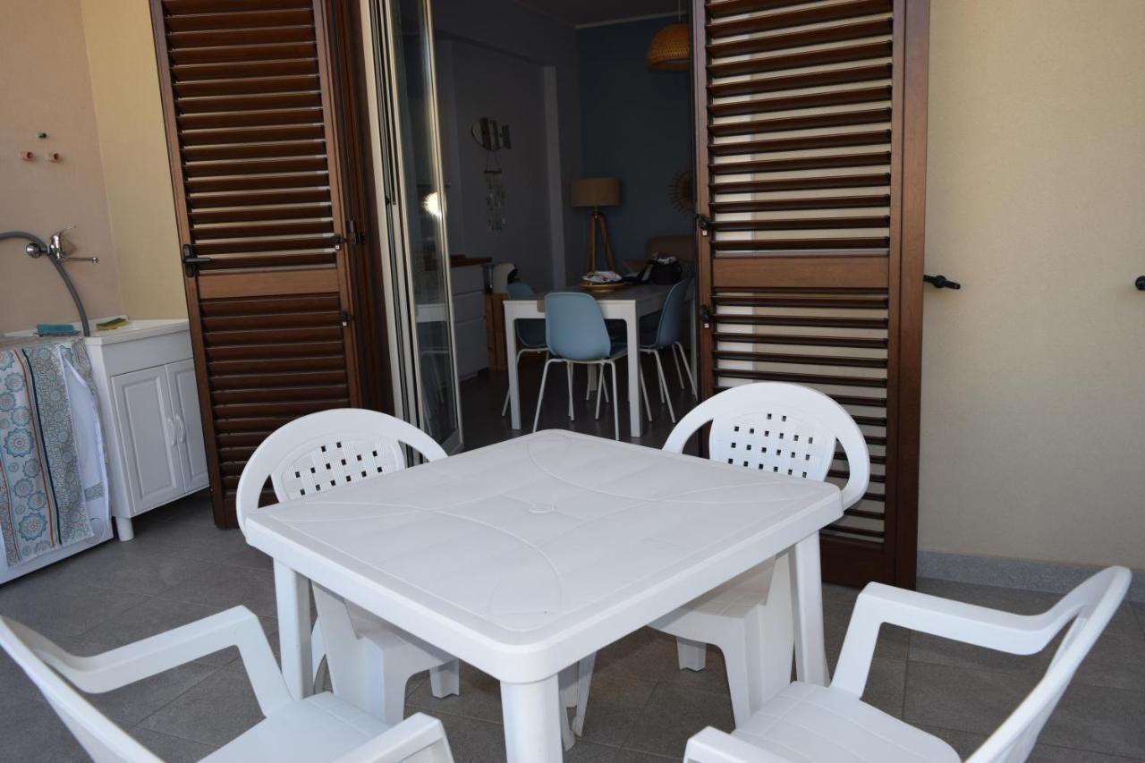 Casa Vacanze Lombardo Santa Teresa Di Riva Exterior foto
