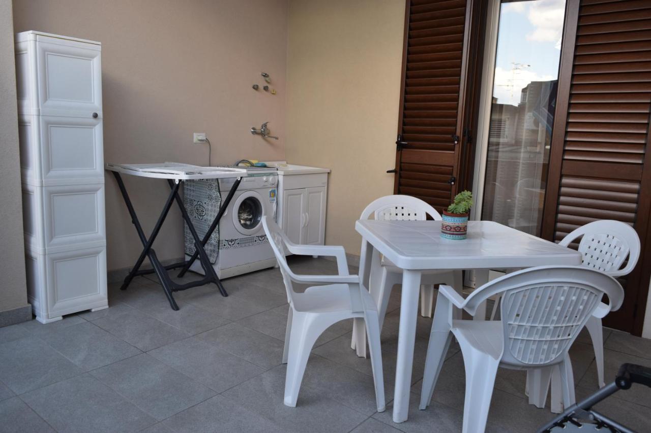 Casa Vacanze Lombardo Santa Teresa Di Riva Exterior foto